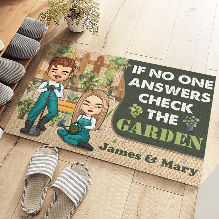 If No One Answers Check The Garden - Personalized Decorative Mat - Gift For Couples, Gardening Lovers